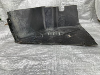 Захист днища кузова VW T5 7H0825207 VAG Фольксваген Т5