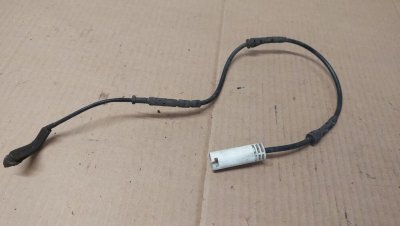 Датчик зносу передній гальмівних колодок 3' E90 LCI  2.0 дизель N47 2005-2013 седан 3143560005 БМВ, BMW
