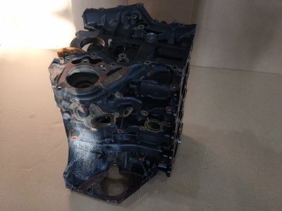 Блок двигуна перевірений голий під розточку або гільзовку 2.0 2019+ M9R710 12413R Рено Трафік 3, Опель Віваро, Фіат Таленто, Ніссан NV 300