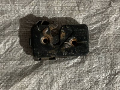 Замок ляди VW T4 701829211 VAG Фольксваген Т4