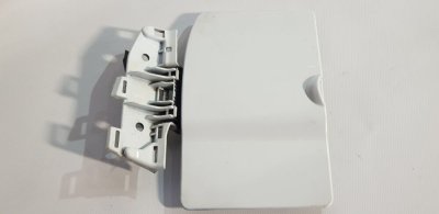 Лючок, кришка баку (колір та стан уточнюйте) 8200023826 Рено Трафік, Опель Віваро, Ніссан Прімастар