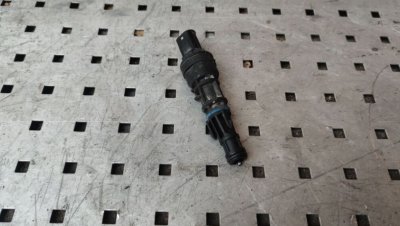 Датчик швидкості КПП, коробки передач K9K 1.5DCI 7700418919 Рено Кенго