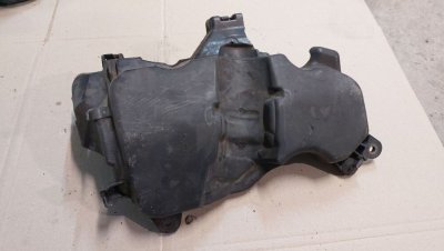 Накладка двигуна декоративна 1.5 2012+ 175B18836R W415 Рено Кенго 2,3, Мерседес Сітан
