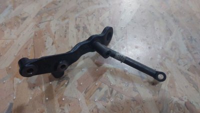 Кронштейн кріплення двигуна, паливної рейки 2.5 TDI, BJK 076130180 VAG Фольксваген Крафтер 2006+-1