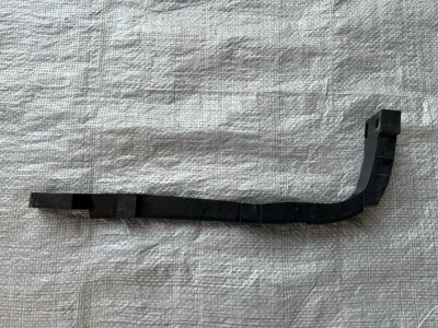 Кронштейн заднього бампера правий VW T4 7D0807394 VAG Фольксваген Т4