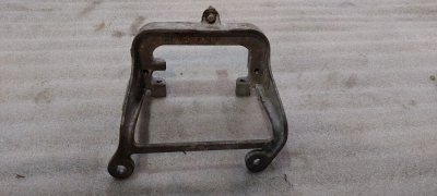Кронштейн подушки двигуна, КПП лівий  2.3 dсi 2010+  112225095R Рено Мастер 3, Опель Мовано, Ніссан NV400
