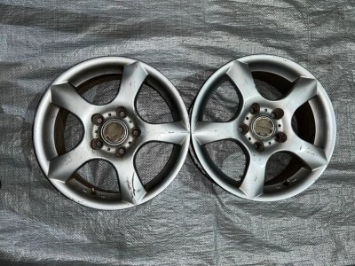 Диски колісні легкосплавні(титани) НЕкомплект 2шт R15 VW T4 701601027 VAG Фольксваген Т4