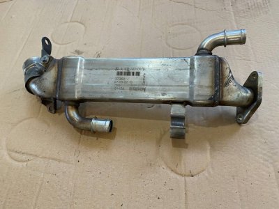 Охолоджувач, радіатор ЕГР, EGR A6121420079 Мерседес