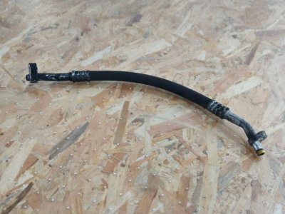Трубка кондиціонеру 2.2 CDI ОМ651 2009-2014 906 A9068306415 Мерседес Спрінтер