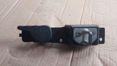 Ручка внутрішня задня права, розпашонка 8200497811 Рено Кенго 2, Мерседес Сітан