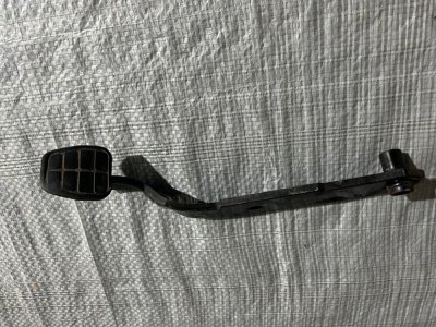 Педаль тормозу, гальм метал VW T4 701721141D VAG Фольксваген Т4