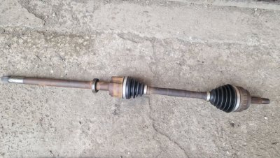 Привід, Піввісь, полуось довга права 2.5 2006-2010 DS7352R, 8201187695,8200414937  Рено Мастер 2, Опель Мовано, Ніссан Інтерстар