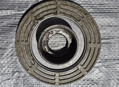 Опорна чашка передньої пружини VW T5 7H0412341 Фольксваген Т5