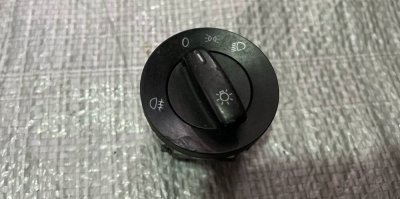 Перемикач світла фар без передніх ПТФ VW T5 1K0941431BB, 6Q0941531M, 6Q0941531B VAG Фольксваген Т5