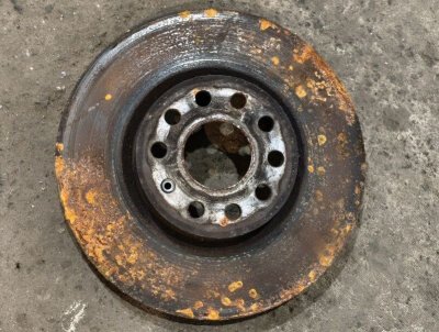 Диск гальмівний вентилюємий, тормозний передній VW 1K0615301AA VAG Фольксваген Кадді