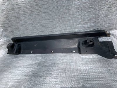 Захист днища кузова передній лівий VW T5 7H0825212 VAG Фольксваген Т5