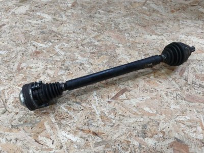 Піввісь права передня VW 2K0407272G VAG Фольксваген Кадді