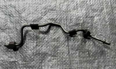 Трубка паливної рейки, рампи 2010+ 3.0CDI OM 642 A6420700933 639 Мерседес Віто