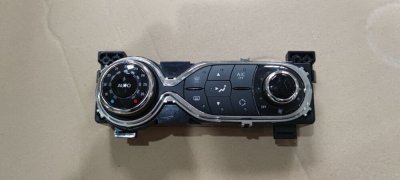 Блок керування пічкою і кліматом 275105430R  Рено