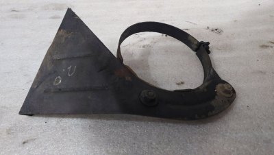 Кронштейн кріплення каталізатора 2.0 2000-2006 1C155D217AB Форд Транзит