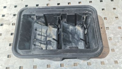 Решітка вентиляції, жабра під зад кликом 2010+ 770080009R Рено Мастер 3, Опель Мовано, Ніссан NV400, Рено Кенго 2,3, Мерседес Сітан