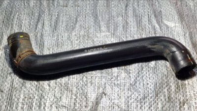 Патрубок радіатора верхній 2003-2010 2.2CDI OM 646 A6395014382 639 Мерседес Віто
