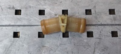 З'єднувач, пластиковий флянець патрубка пічки 2008+ 7701061052 Рено Кенго 2