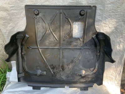 Захист двигуна VW T5 7H0805687 VAG Фольксваген Т5