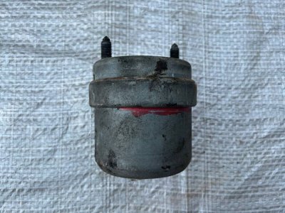 Подушка, опора двигуна права VW T4 7D0199132C VAG Фольксваген Т4