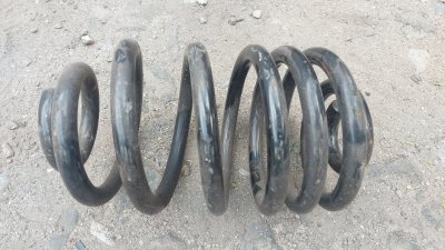 Пружина задня вантажна з постійним діаметром без витків комфорту 8200168005 Рено Трафік, Опель Віваро, Ніссан Прімастар