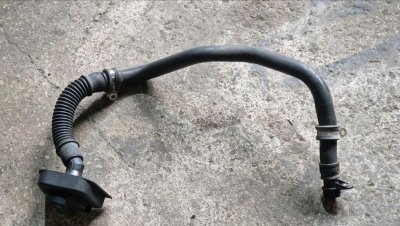 Трубка маслозаливної горловини 2.2CDI OM646 2003-2010 A6460160429 639 Мерседес Віто