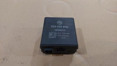 Блок керування центральним замком 2D0959800 1996-2006 Фольксваген ЛТ
