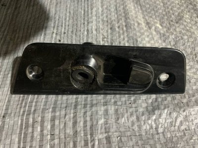 Направляюча здвижних дверей правих верх (на кузові) VW T5 7H0843638D VAG Фольксваген Т5