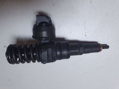 Насос-форсунка дизельна VW 0414720313, 038130073BN VAG Фольксваген