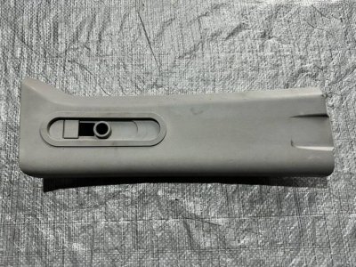 Накладка, обшивка стойки внутрішня права верхня 2003-2010 2.2 CDI OM 646 A6396906953 639 Мерседес Віто