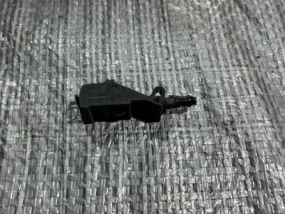 Форсунка омивача лобового скла VW T5 6E0955985B VAG Фольксваген Т5