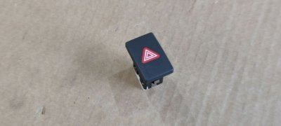Кнопка аварійки, аварійного сигналу 5K0953509A VAG Фольксваген Гольф