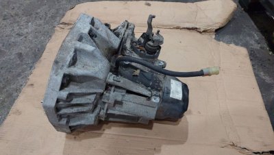 КПП, механічна коробка передач CE JRQ K9GF 8200459875 1.5 K9K Рено Кенго 2008+-1