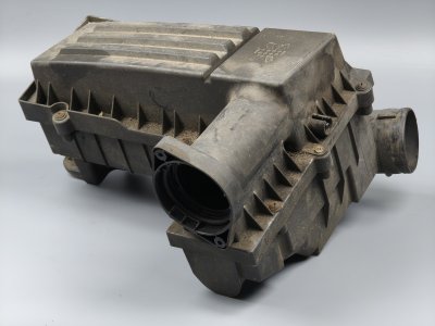 Корпус воздушного фильтра VW 3C0129607AF VAG Volkswagen Caddy, Touran