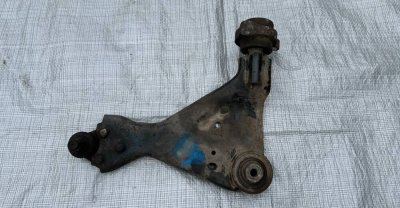 Ричаг передній лівий 2010+ 3.0CDI  A6393301401 639 Мерседес Віто