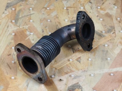 Трубка ЕГР, EGR 2.2 CDI ОМ651 2009-2014 906 A651141100 Мерседес Спрінтер
