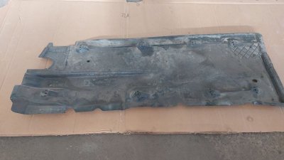 Захист днища правий 1K0825212K VAG Фольксваген Сеат