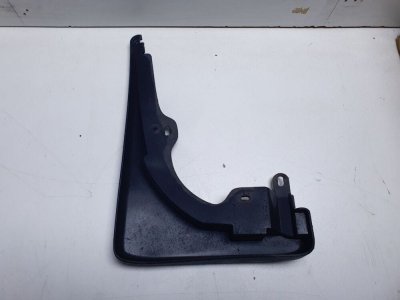 Бризговик передній лівий 5P0075111, 00225412 Сеат