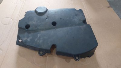 Накладка двигуна декоративна, захист, кришка 2.2 CDI ОМ646 2006+ 906 4010183A, 4010183B Мерседес Спрінтер