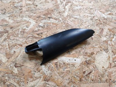 Накладка, кришка дзеркала внутрішня права VW 2K0837974 VAG Фольксваген Кадді