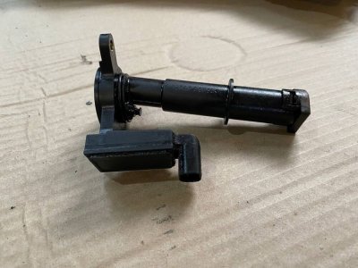 Датчик рівня масла, мастила, оливи 2.2, 2.7 CDI A0041535228 2000-2006 Мерседес Спрінтер 903
