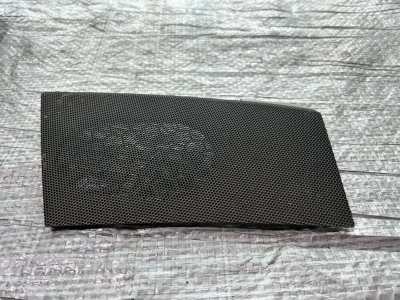 Сітка динаміка торпеди, панелі права VW T5 7H0857228 VAG Фольксваген Т5
