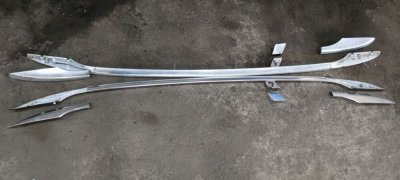 Рейлінги поздовжні тип кузова універсал хромовані комплект бв оригінал 1K9860034C, 1K9860033C VAG Фольксваген Гольф