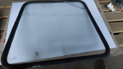 Скло дубль кабіни, перегородки праве, ліве, заднє A9016780010 1996-2006 Фольксваген ЛТ, Мерседес Спрінтер 903-1