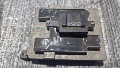 Резистор, реостат вентилятора задньої пічки 2003-2010 2.2 CDI OM 646 A0008210792 639 Мерседес Віто